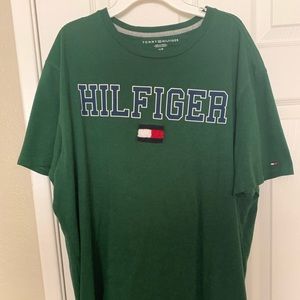 Tommy Hilfiger tee